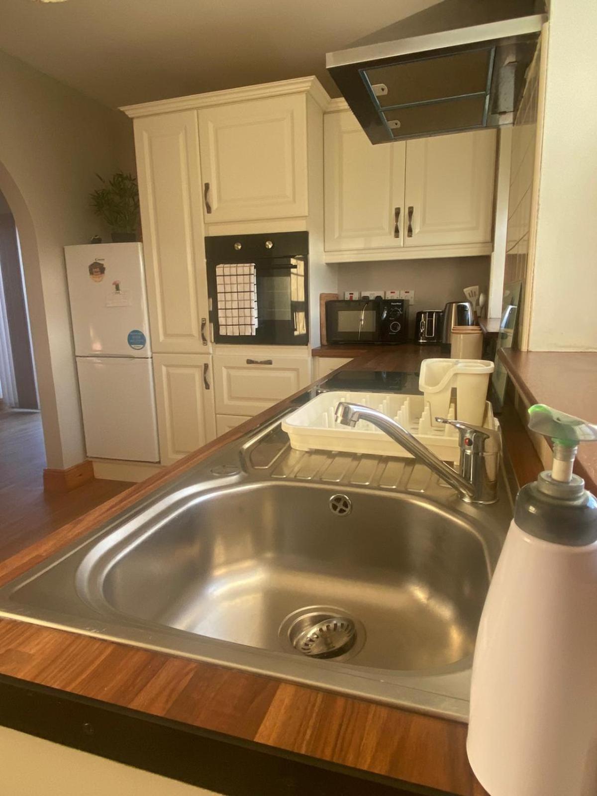 Kilmore Beach Apartment Тралий Екстериор снимка